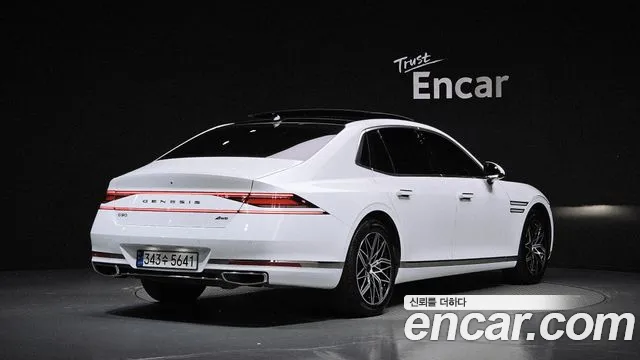 Genesis G90 RS4 — Фото автомобиля 2