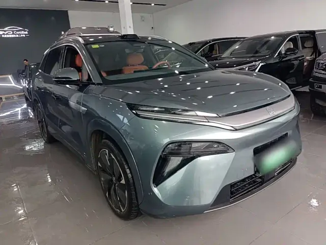 BYD Tang L — Фото автомобиля 3