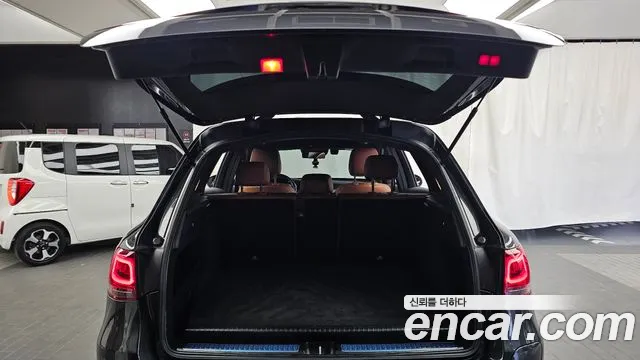 Mercedes-Benz GLC-Class — Фото автомобиля 25