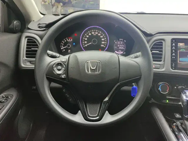 Honda Vezel — Фото автомобиля 15