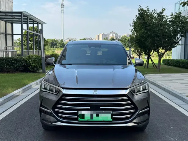 BYD Song Pro — Фото автомобиля 2