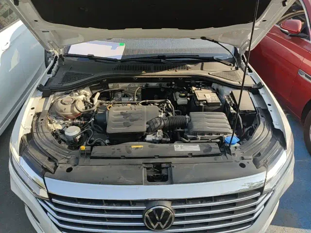 Volkswagen Lavida — Фото автомобиля 19
