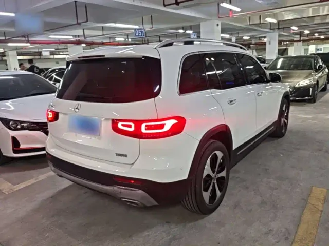 Mercedes-Benz GLB-Class — Фото автомобиля 6
