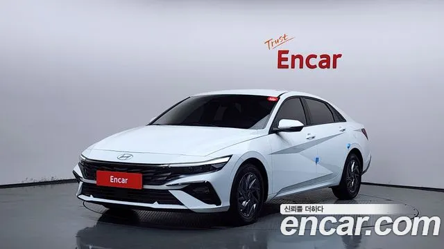 Фотография автомобиля — Hyundai Avante CN7