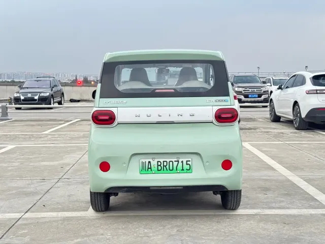 Wuling Hongguang Mini EV — Фото автомобиля 14