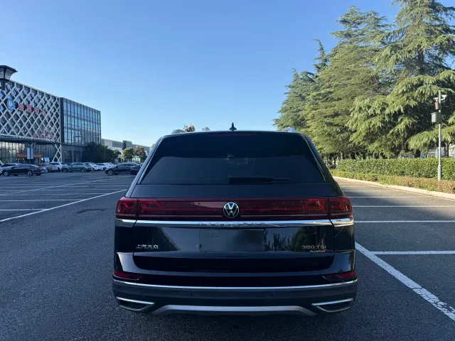 Volkswagen Teramont — Фото автомобиля 20