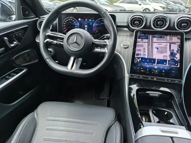 Mercedes-Benz C-Class — Фото автомобиля 16
