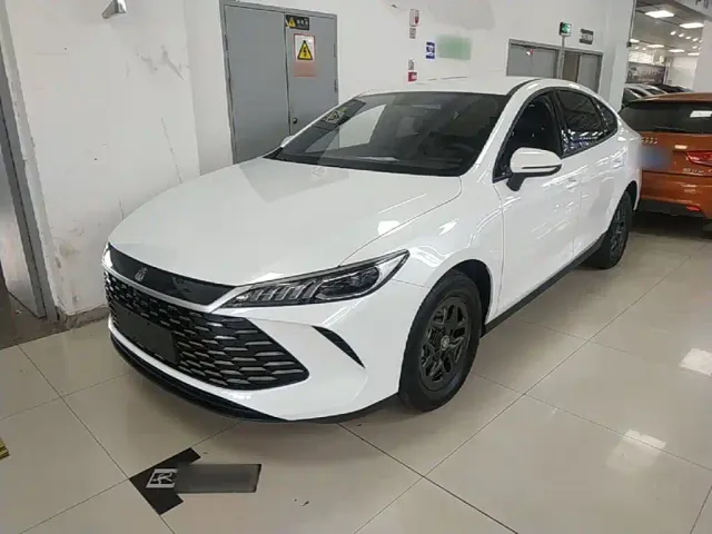 Фотография автомобиля — BYD Qin PLUS