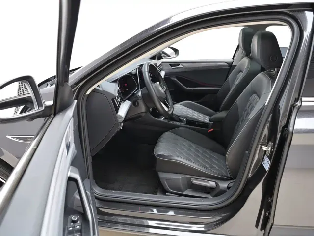 Volkswagen Sagitar — Фото автомобиля 11