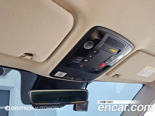 Kia Carnival Generation 4 — Фото автомобиля 18