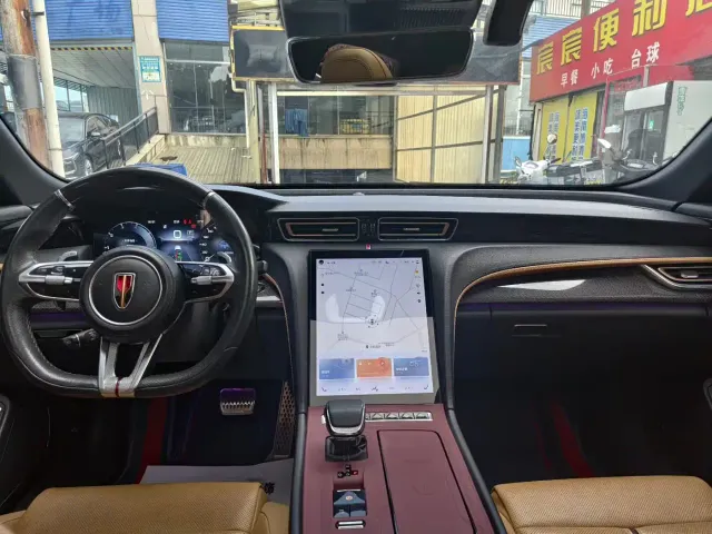 Hongqi H6 — Фото автомобиля 5