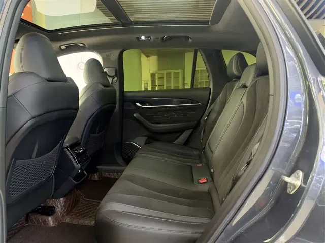 Geely Xingyue L — Фото автомобиля 6