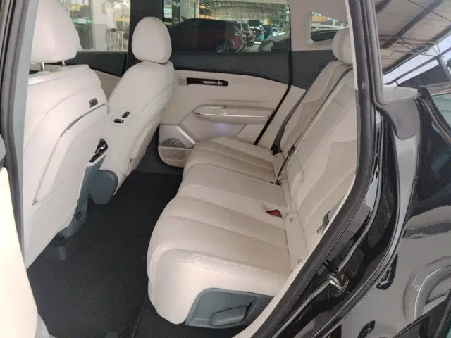 GAC Hyptec HT — Фото автомобиля 10