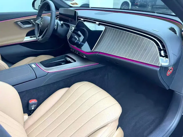 Mercedes-Benz E-Class — Фото автомобиля 10