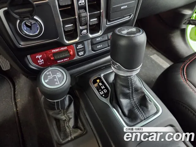 Jeep Wrangler Wrangler (JL) — Фото автомобиля 9