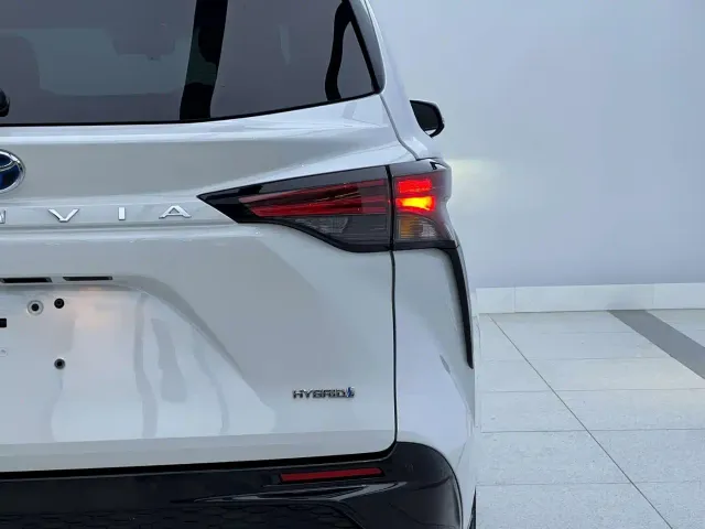 Toyota Granvia — Фото автомобиля 6