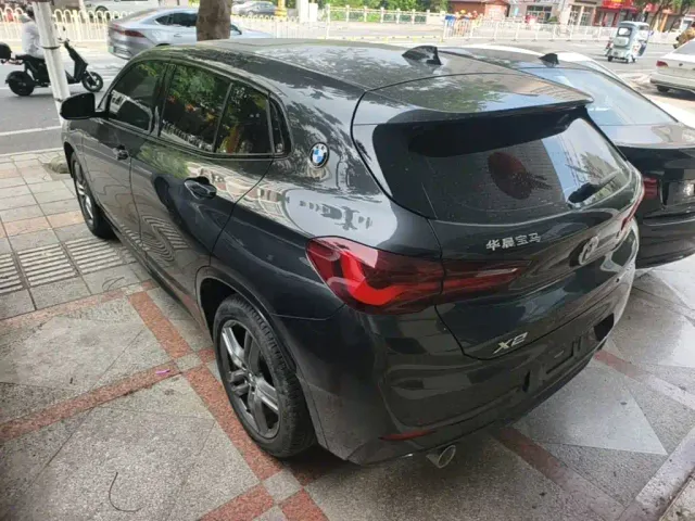 BMW X2 — Фото автомобиля 4