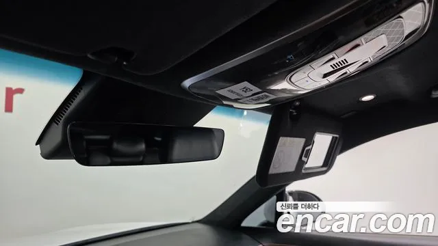 Genesis GV70 — Фото автомобиля 24
