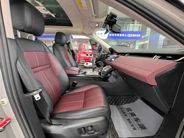 Land Rover Range Rover Evoque 2021 Range Rover Evoque L 249PS R-Dynamic SE Luxury Edition — Фото автомобиля 15