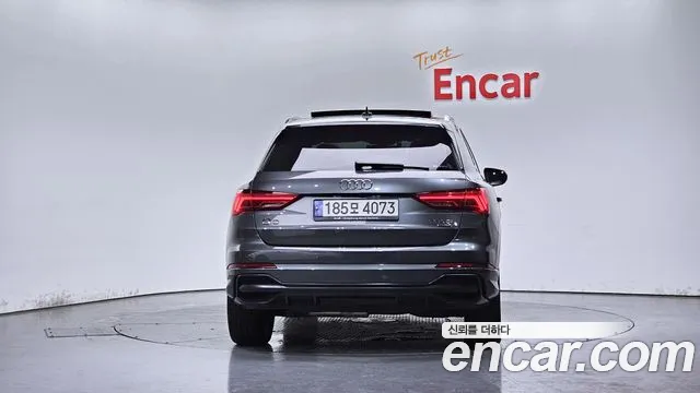 Audi Q3 35 TDI quattro Premium — Фото автомобиля 4