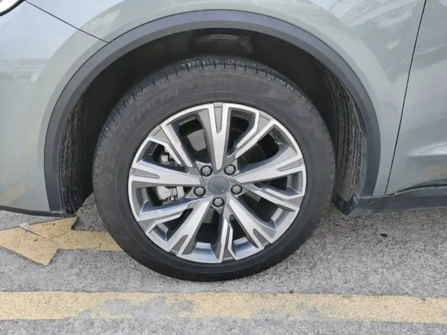 Geely Jiaji — Фото автомобиля 22