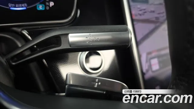 Mercedes-Benz EQS — Фото автомобиля 9