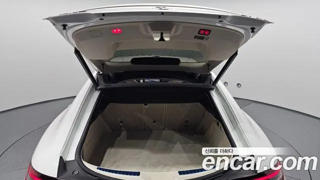 Mercedes-Benz AMG GT X290 (2018–2026) — Фото автомобиля 20