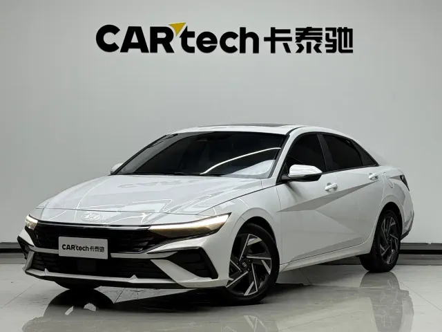 Фотография автомобиля — Hyundai Elantra