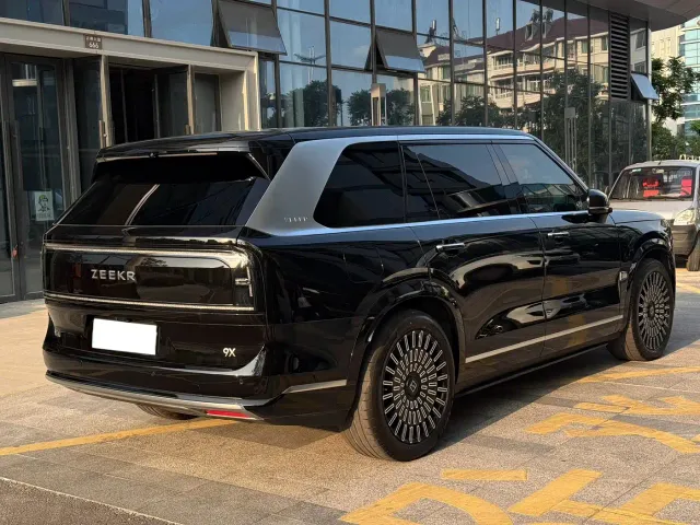 ZEEKR Zeekr 9X 2025 Max Edition — Фото автомобиля 6