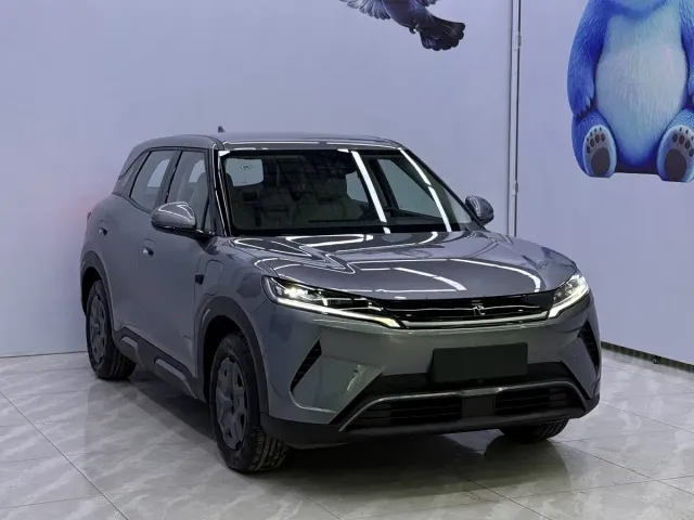 BYD Yuan UP — Фото автомобиля 3