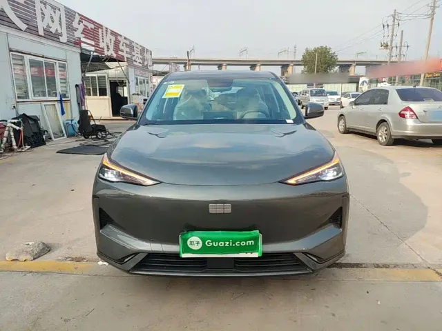 Geely Galaxy E5 — Фото автомобиля 2