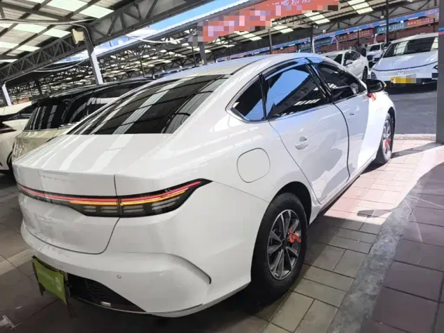 BYD Destroyer 05 — Фото автомобиля 6