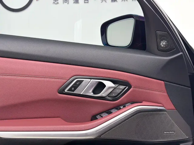 BMW 3 Series — Фото автомобиля 11