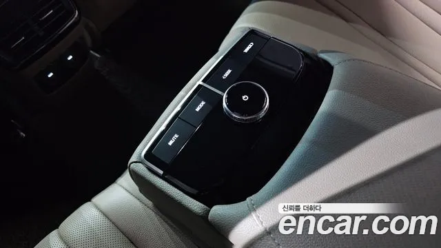 Kia K8 Hybrid — Фото автомобиля 22