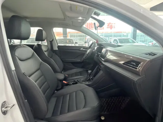 Volkswagen Tharu — Фото автомобиля 11