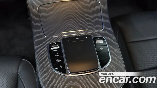 Mercedes-Benz E-Class W213 — Фото автомобиля 22