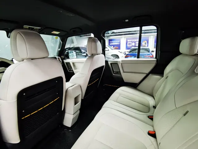 iCAR V23 — Фото автомобиля 12