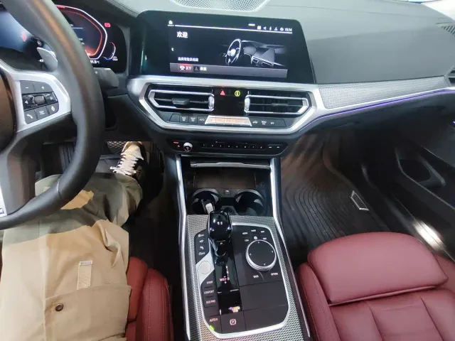 BMW BMW 3 Series 2020 330i M Sport Blackout Package — Фото автомобиля 7