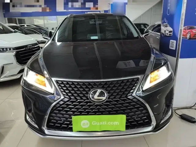 Lexus RX — Фото автомобиля 2