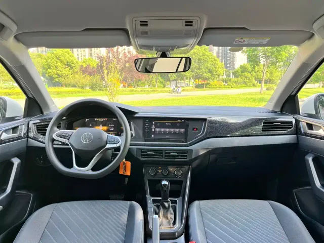 Volkswagen Lavida — Фото автомобиля 7