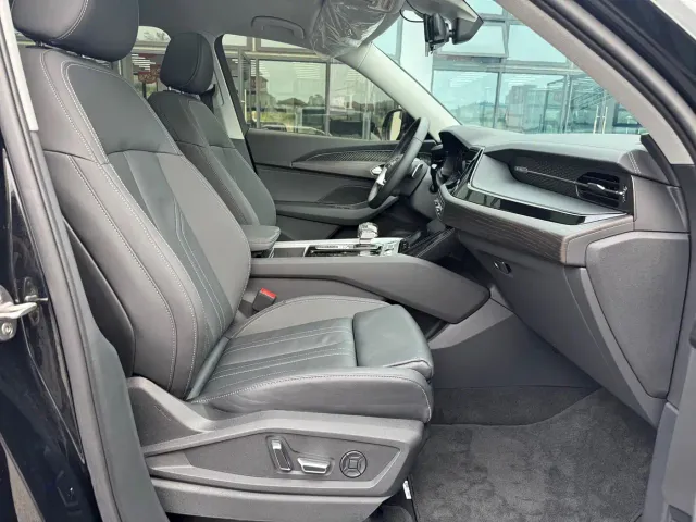 Audi Q6 — Фото автомобиля 6