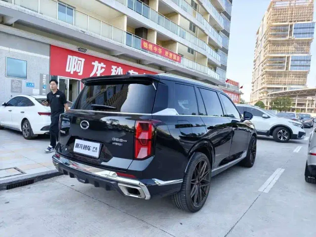 GAC Trumpchi GS8 — Фото автомобиля 5