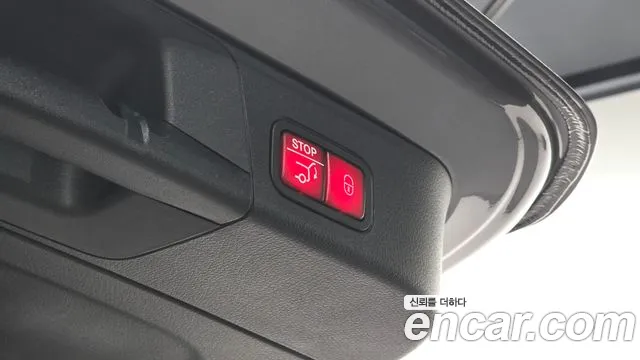 Mercedes-Benz EQB — Фото автомобиля 20