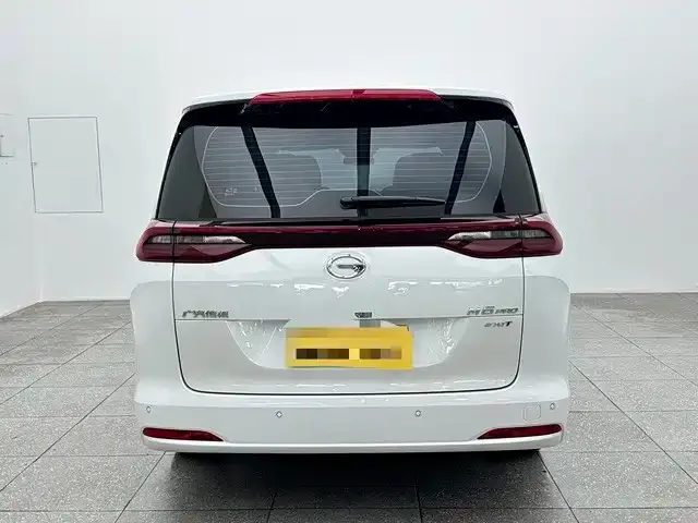 GAC Trumpchi M6 — Фото автомобиля 5