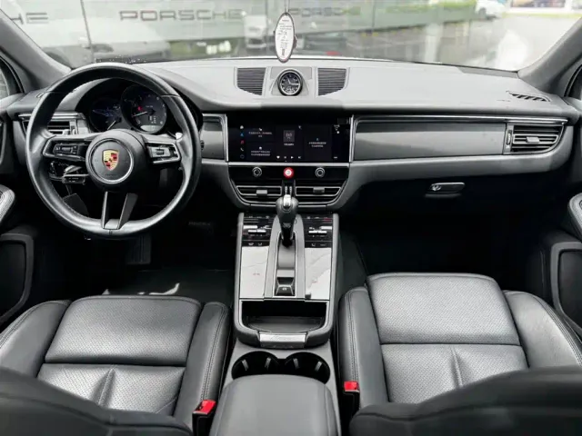 Porsche Macan — Фото автомобиля 9