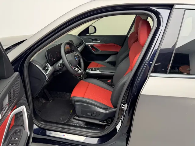 BMW X1 — Фото автомобиля 12