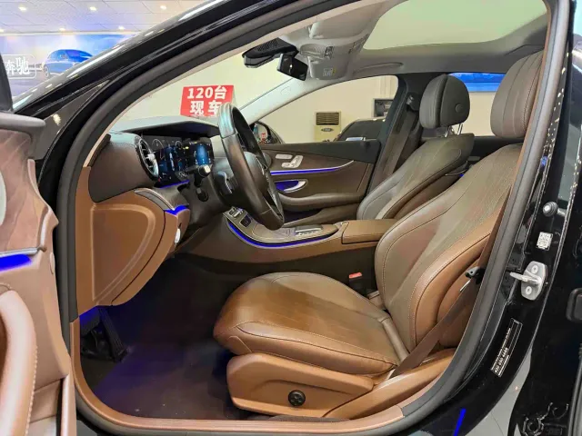 Mercedes-Benz E-Class — Фото автомобиля 9