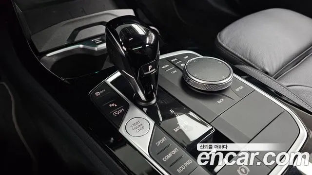 BMW 1 Series F40 — Фото автомобиля 9