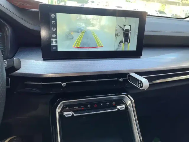 Wuling Asta — Фото автомобиля 12