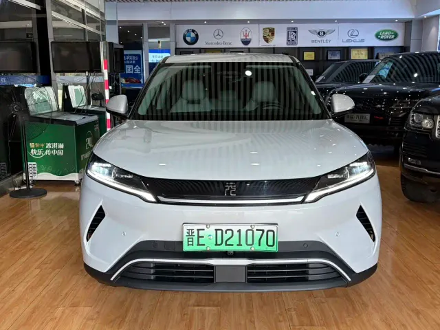 BYD Yuan UP — Фото автомобиля 2